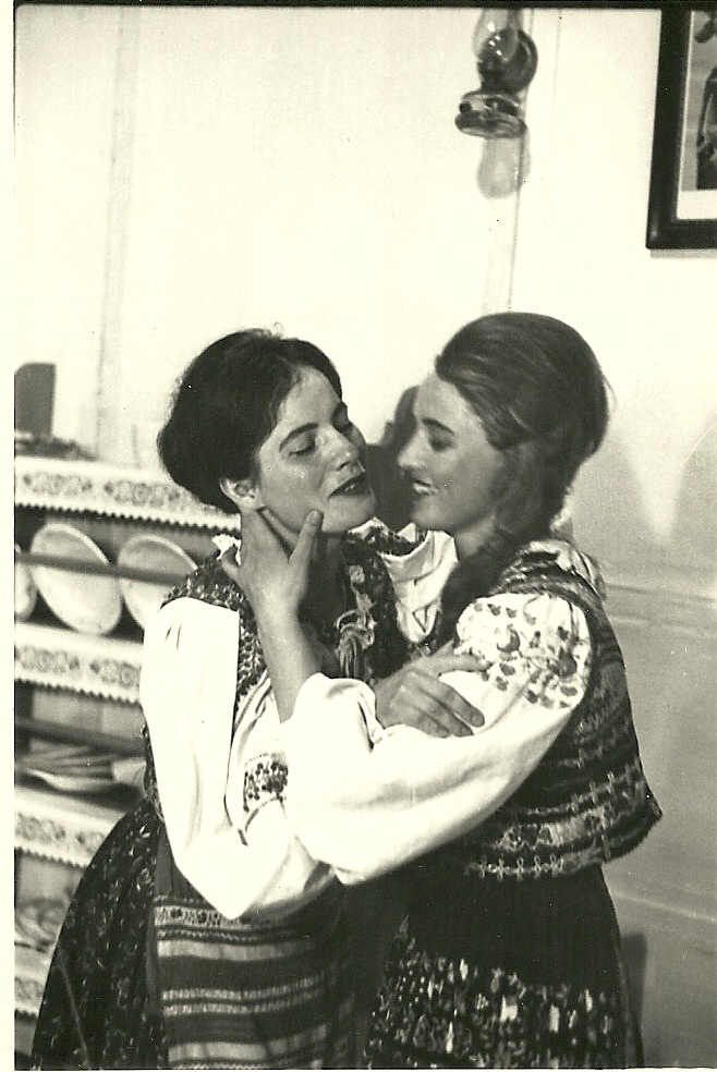 Kristína Kvarteková a Magdaléna Baranová.jpg